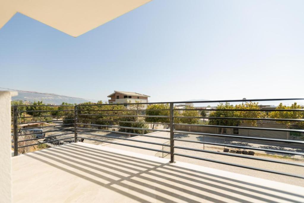 Zani'S Villa Vlorë Rum bild