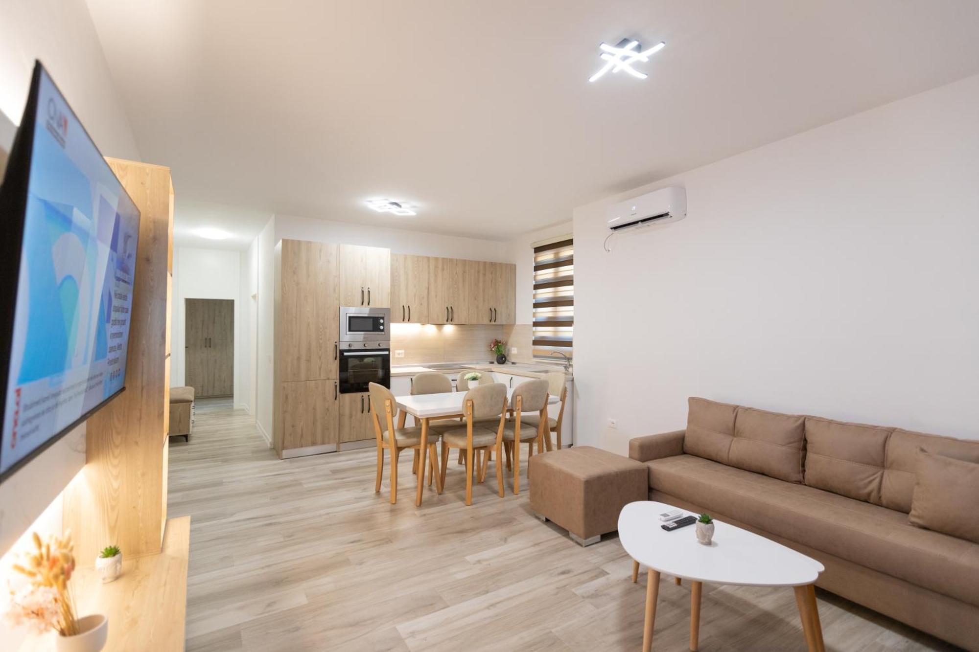 Zani'S Villa Vlorë Exteriör bild